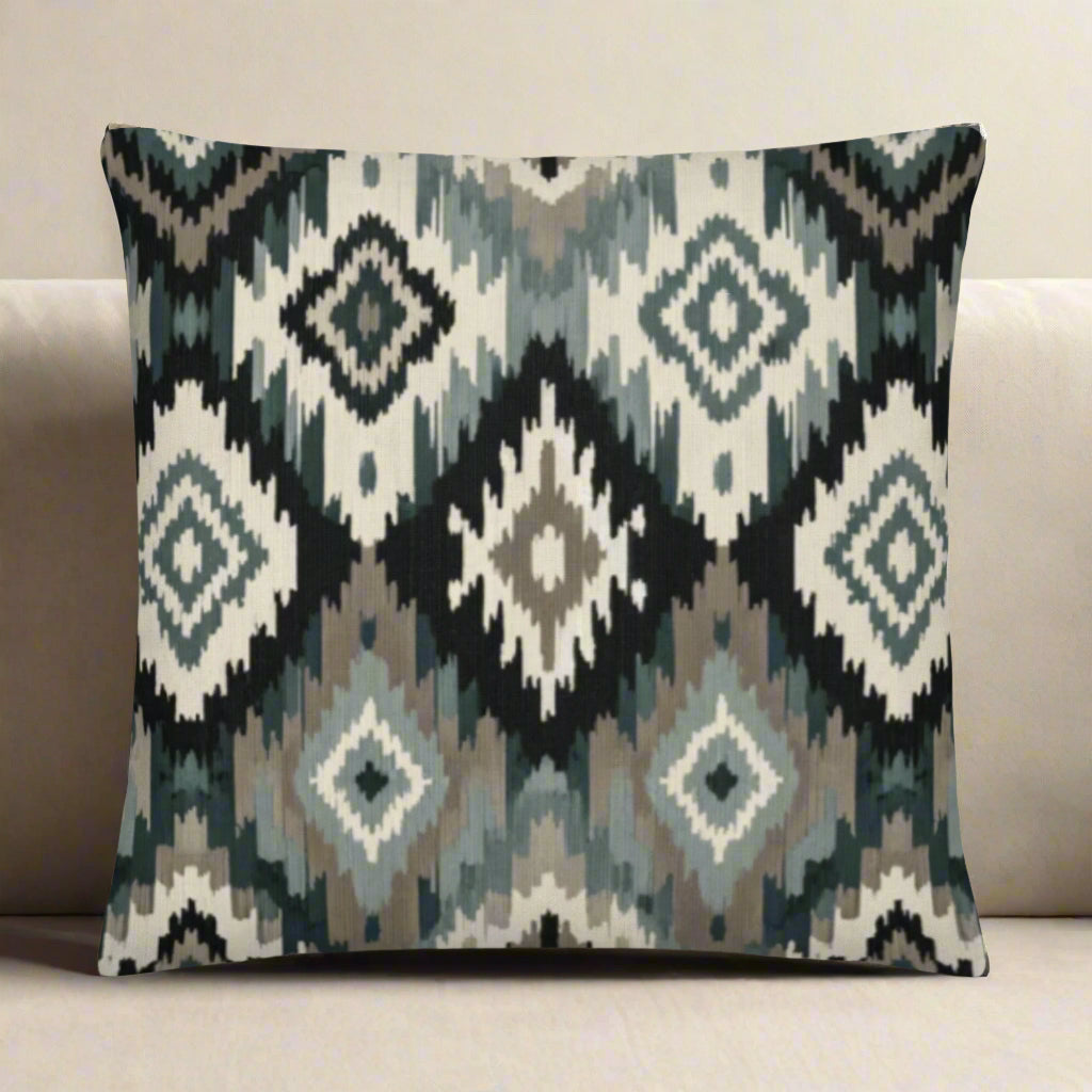 Mallorca Pillow 2022